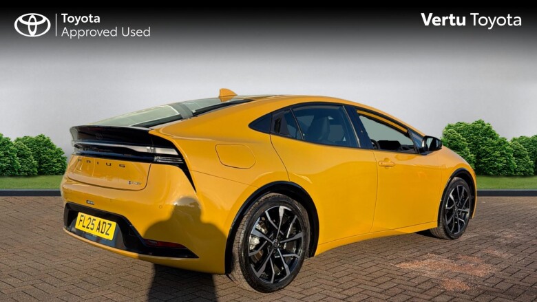 Toyota Prius 2.0 PHEV Excel 5dr CVT Hatchback